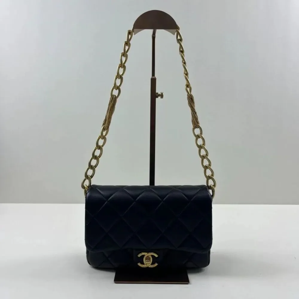 Chanel Women Pre-Loved Bag Very Good Condition